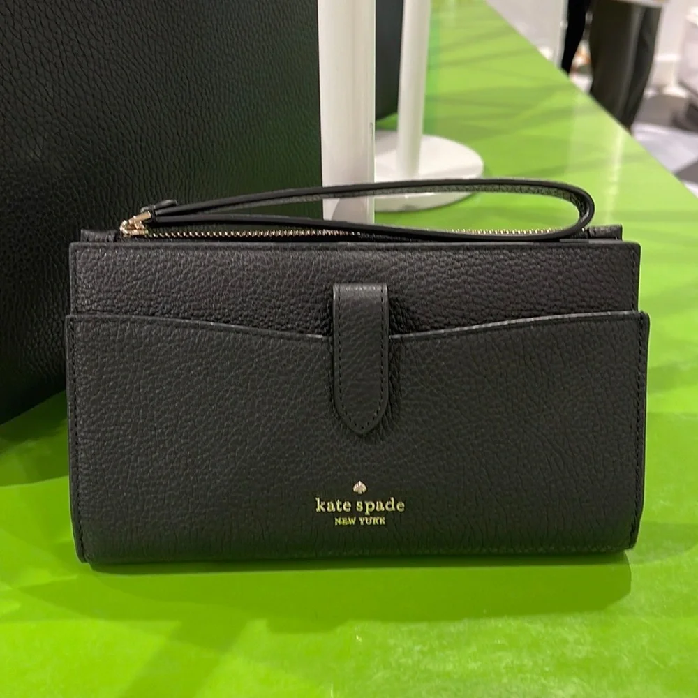 Kate Spade Leila Medium Phone Wristlet